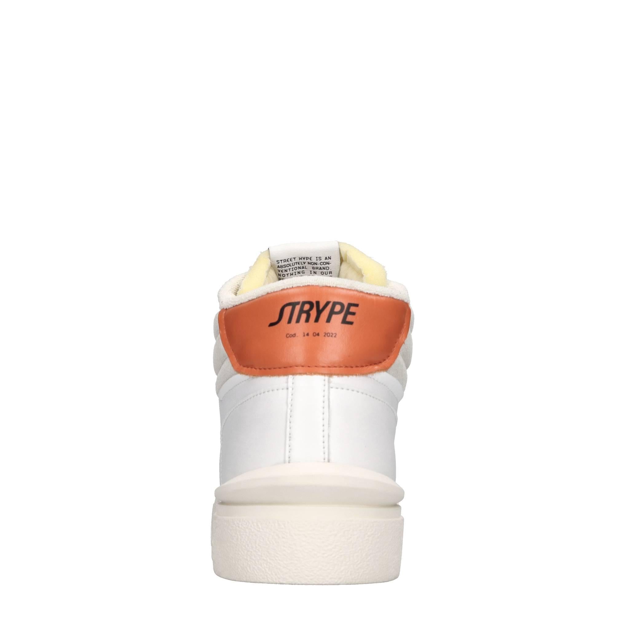 Sneakers in pelle e tessuto 