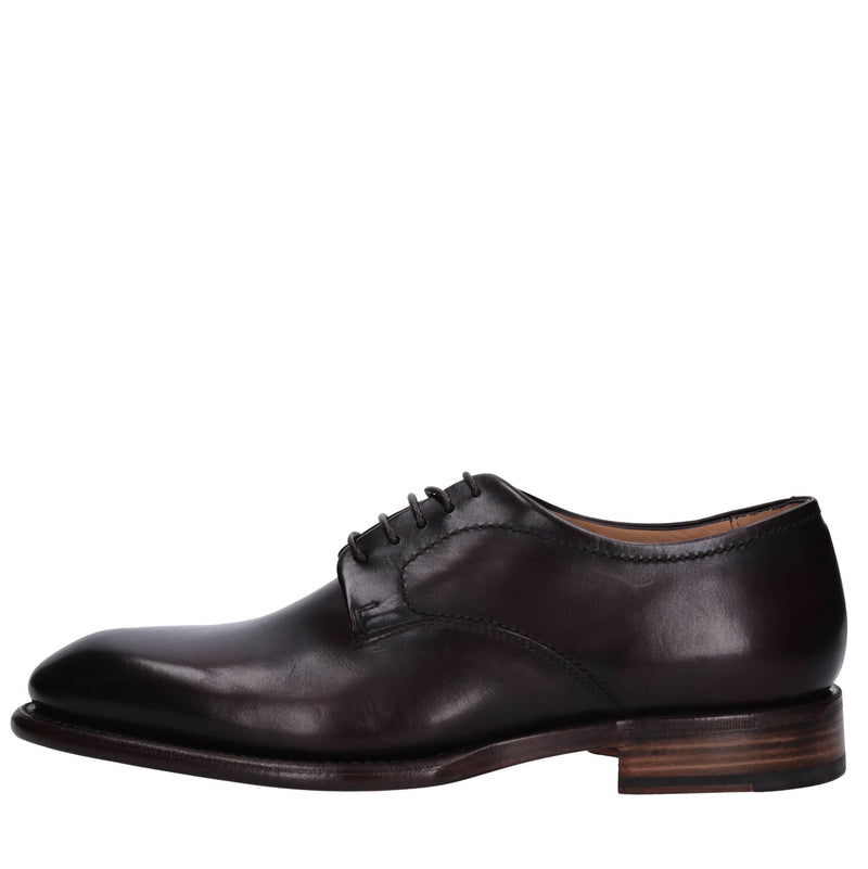 Stringate in pelle 