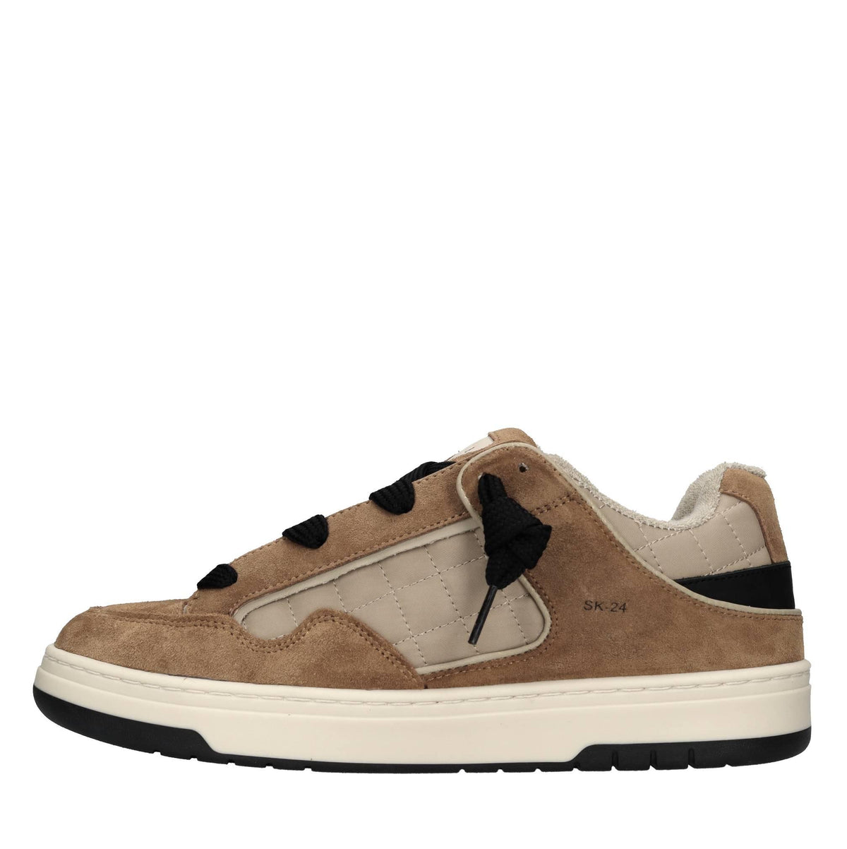 Sneakers in camoscio e tessuto 