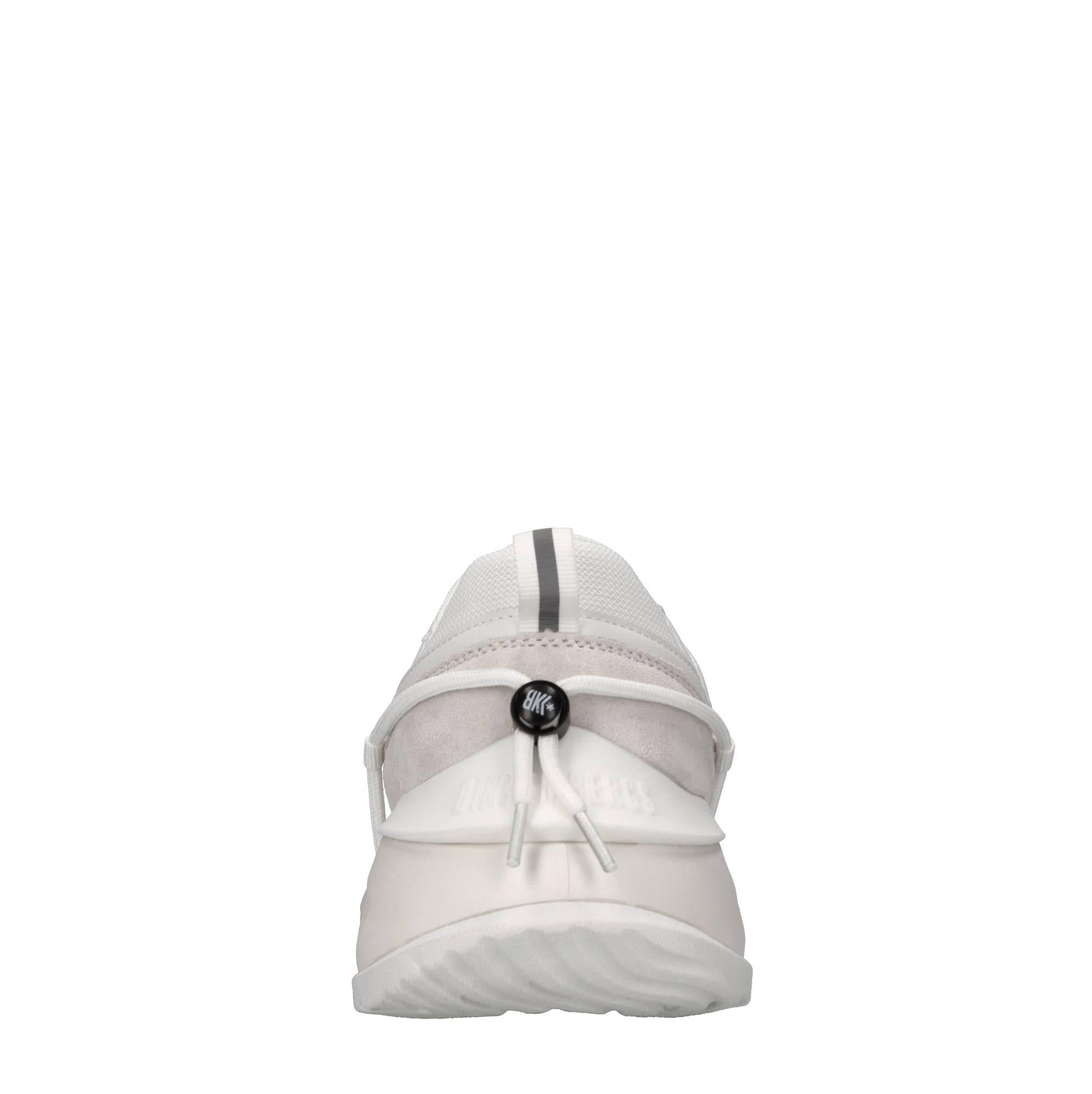 Sneakers in pelle,ecopelle e tessuto 