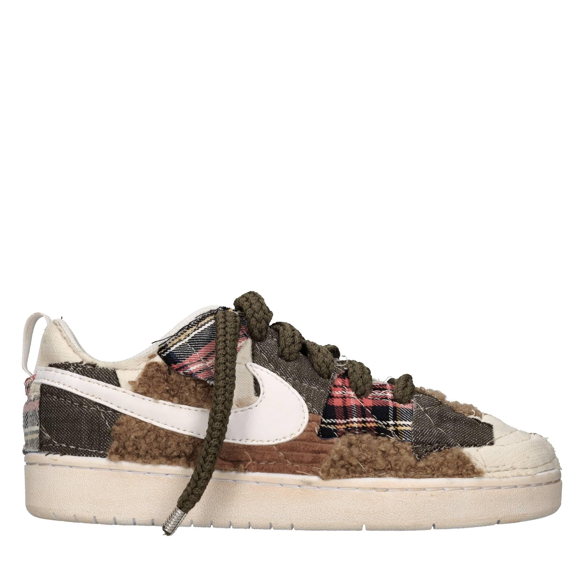 Sneakers in tessuto ed ecopelle 