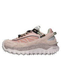 Sneakers in pelle, ecopelle e tessuto 