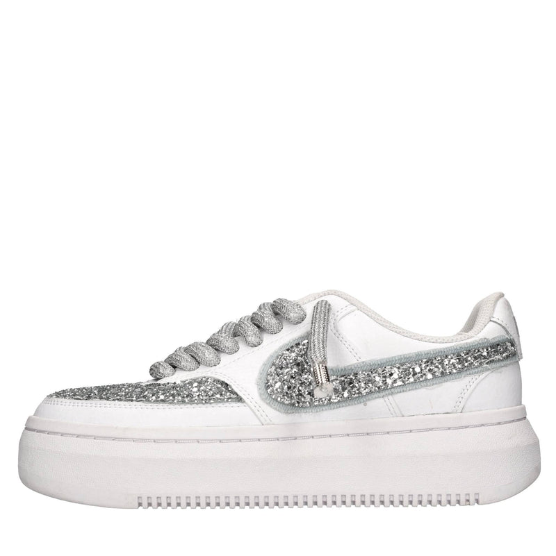 Sneakers in pelle 