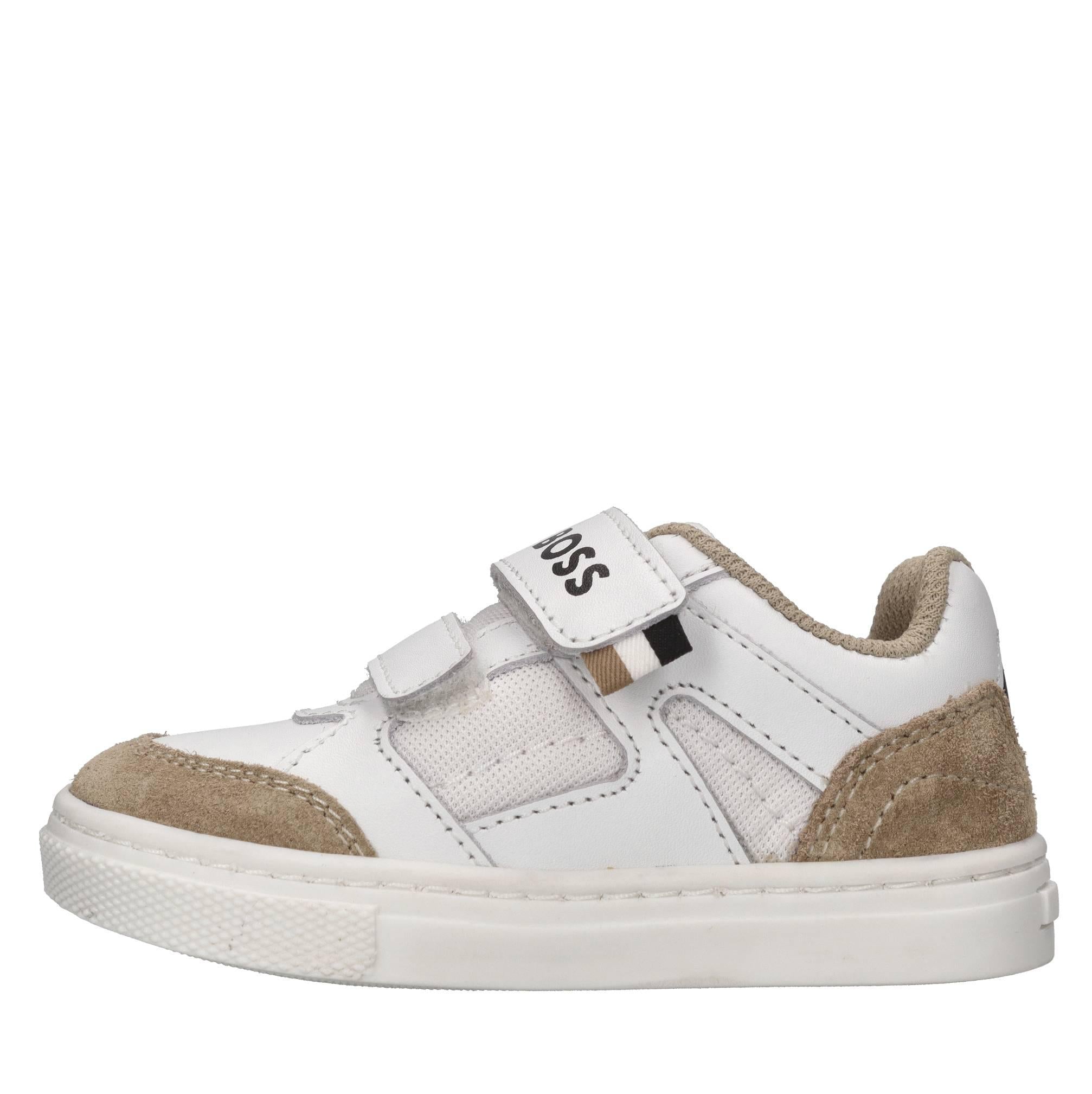 Sneakers in pelle e tessuto 