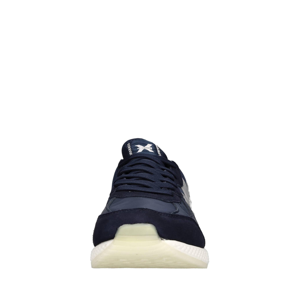 Sneakers in camoscio, ecopelle e tessuto 