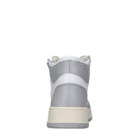 Sneakers in pelle 