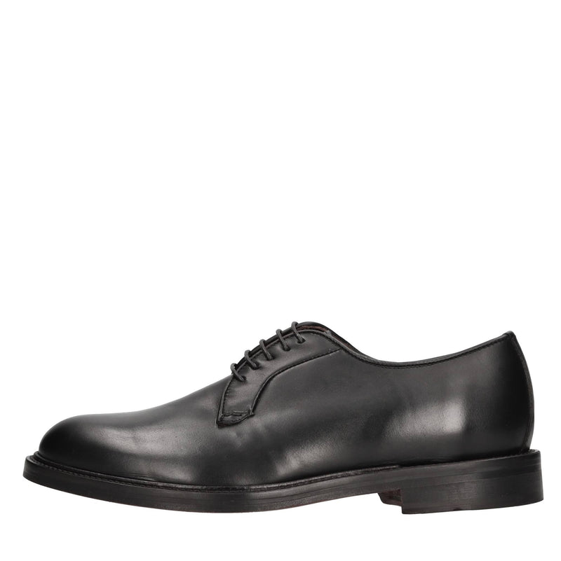 Stringate in pelle 