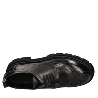 Stringate in pelle 