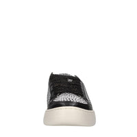 Sneakers in pelle e strass 