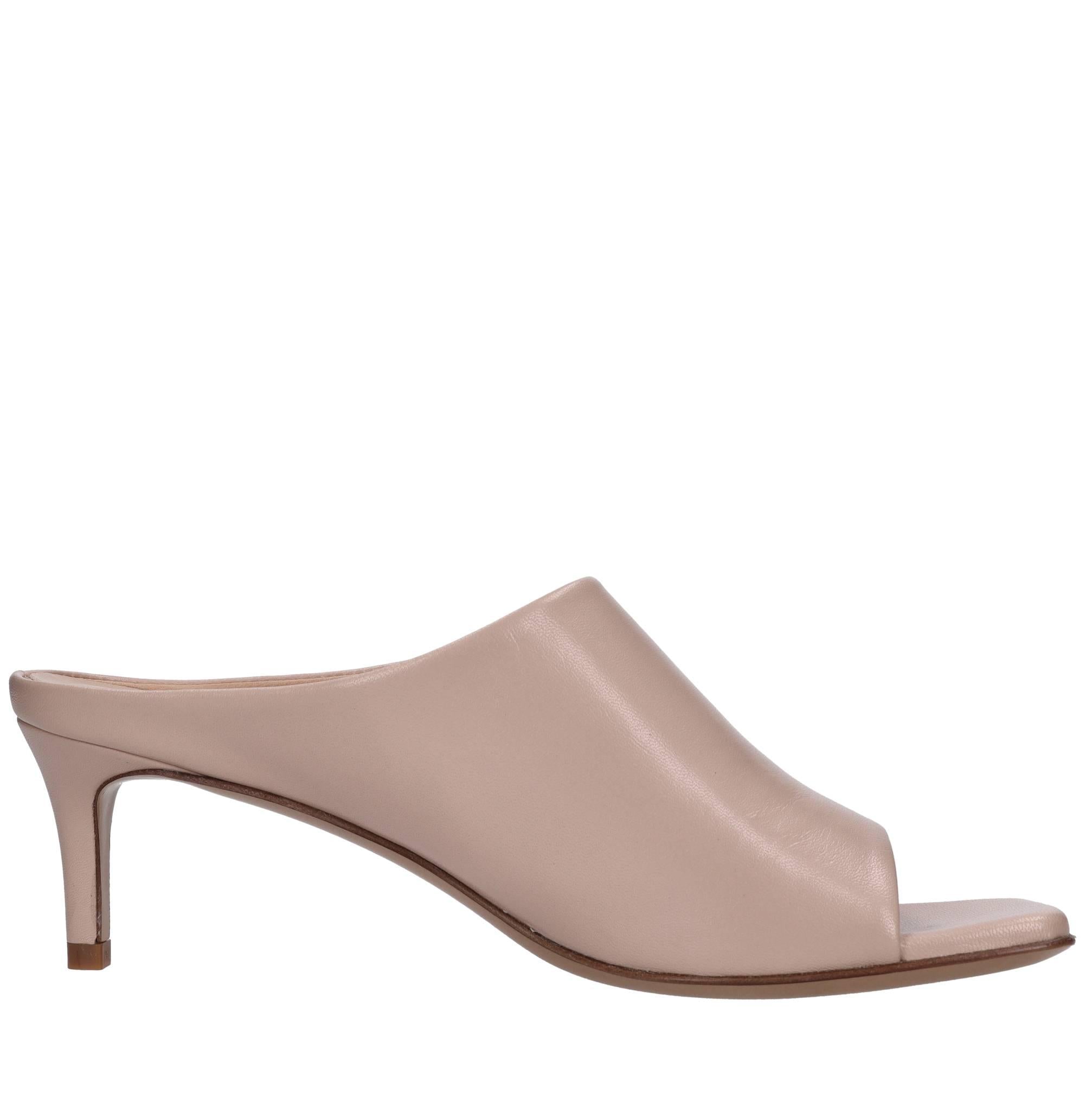 Mules in pelle 