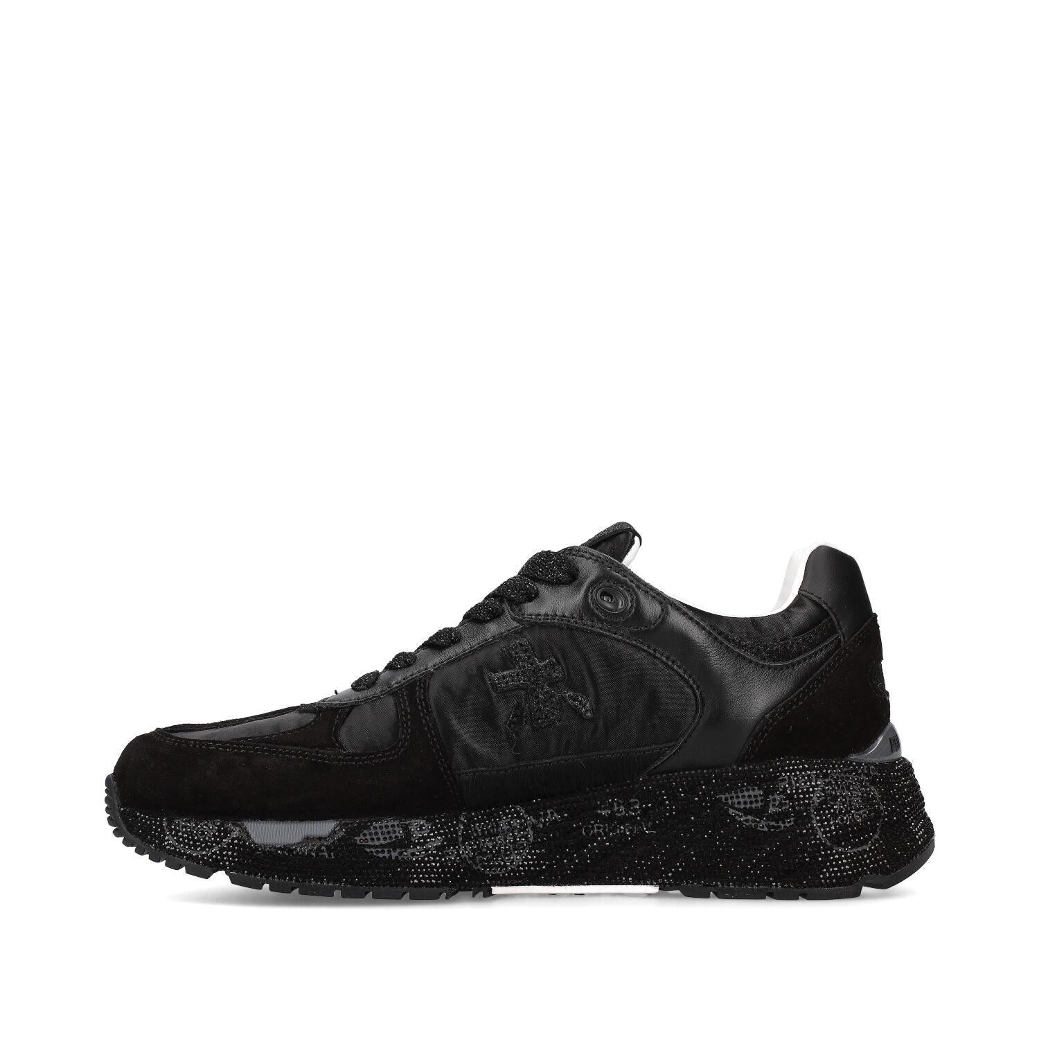 Sneakers in camoscio tessuto ed ecopelle 