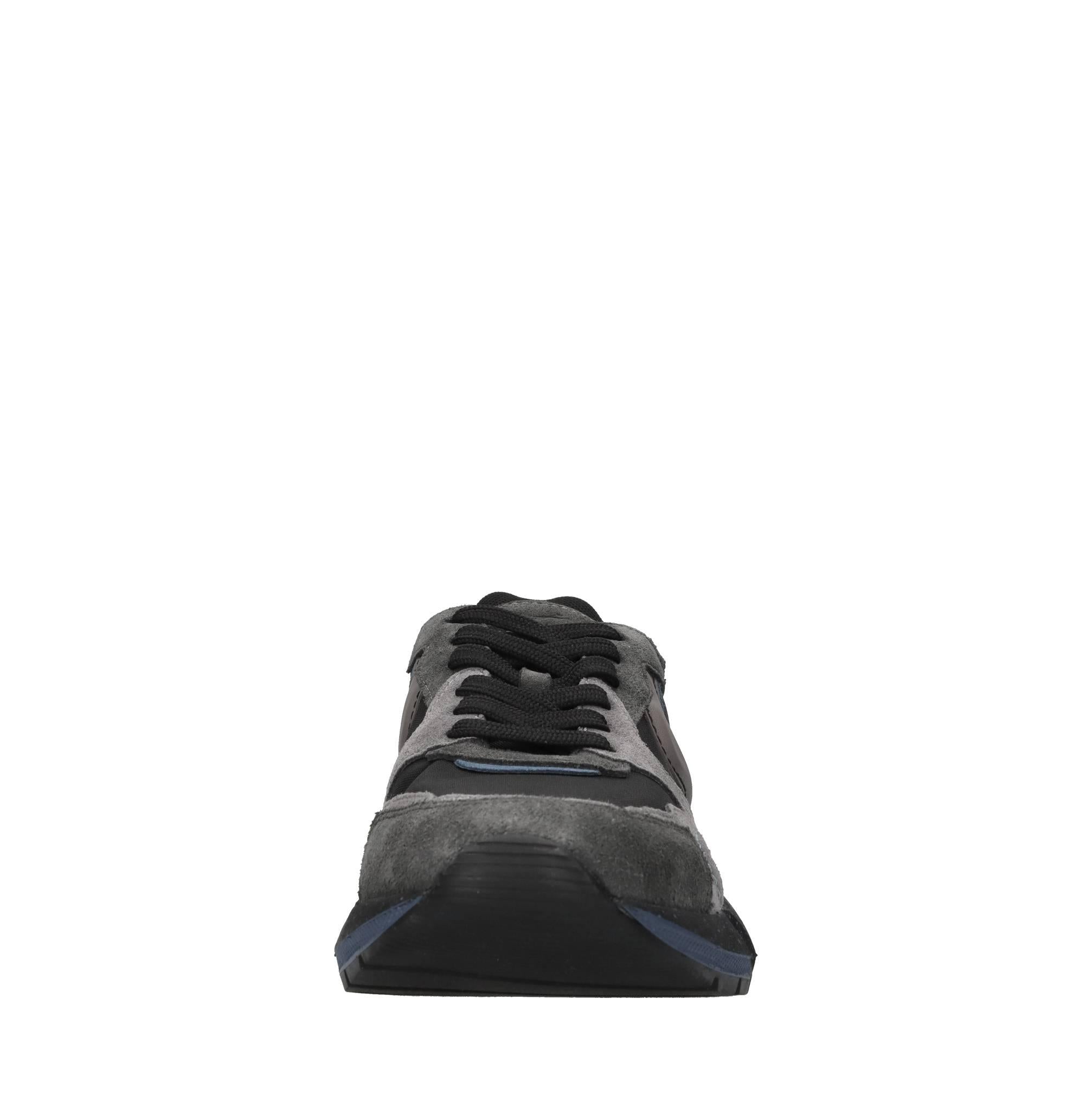 Sneakers in camoscio,pelle e tessuto 