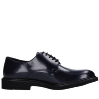Stringate in pelle 