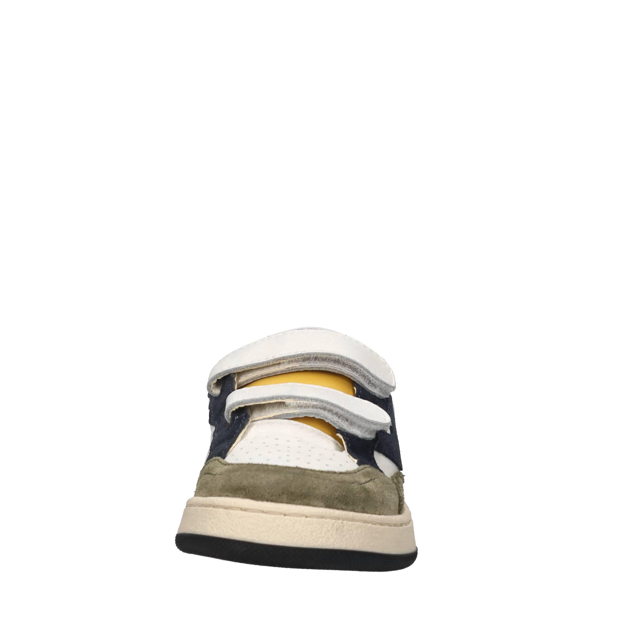 Sneakers in pelle 