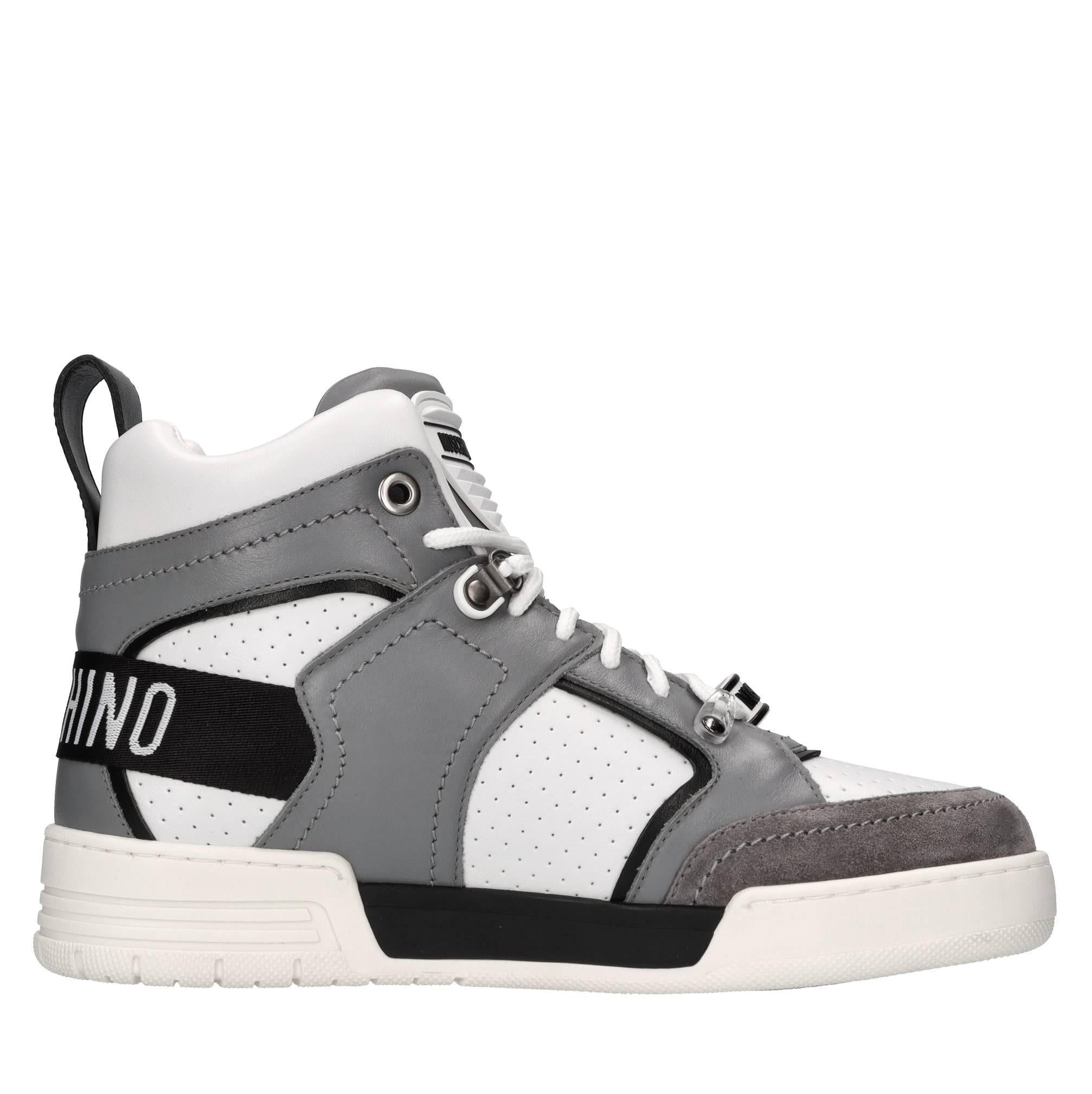 Sneakers in pelle ed ecopelle 