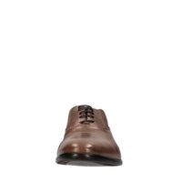 Stringate in pelle 
