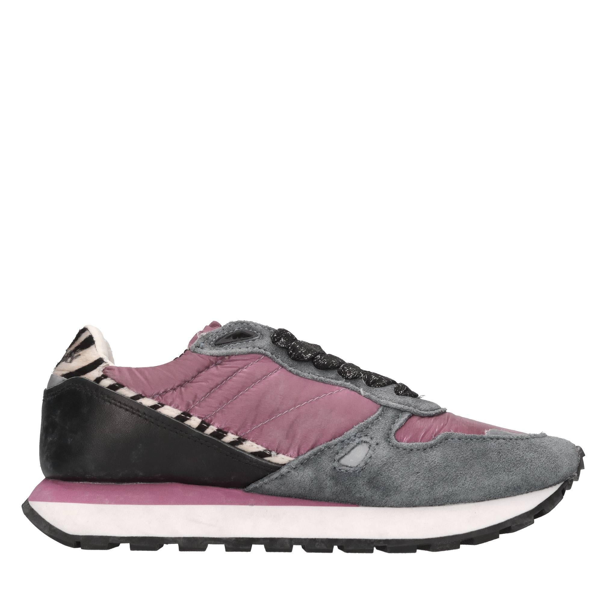 Sneakers in pelle e tessuto 