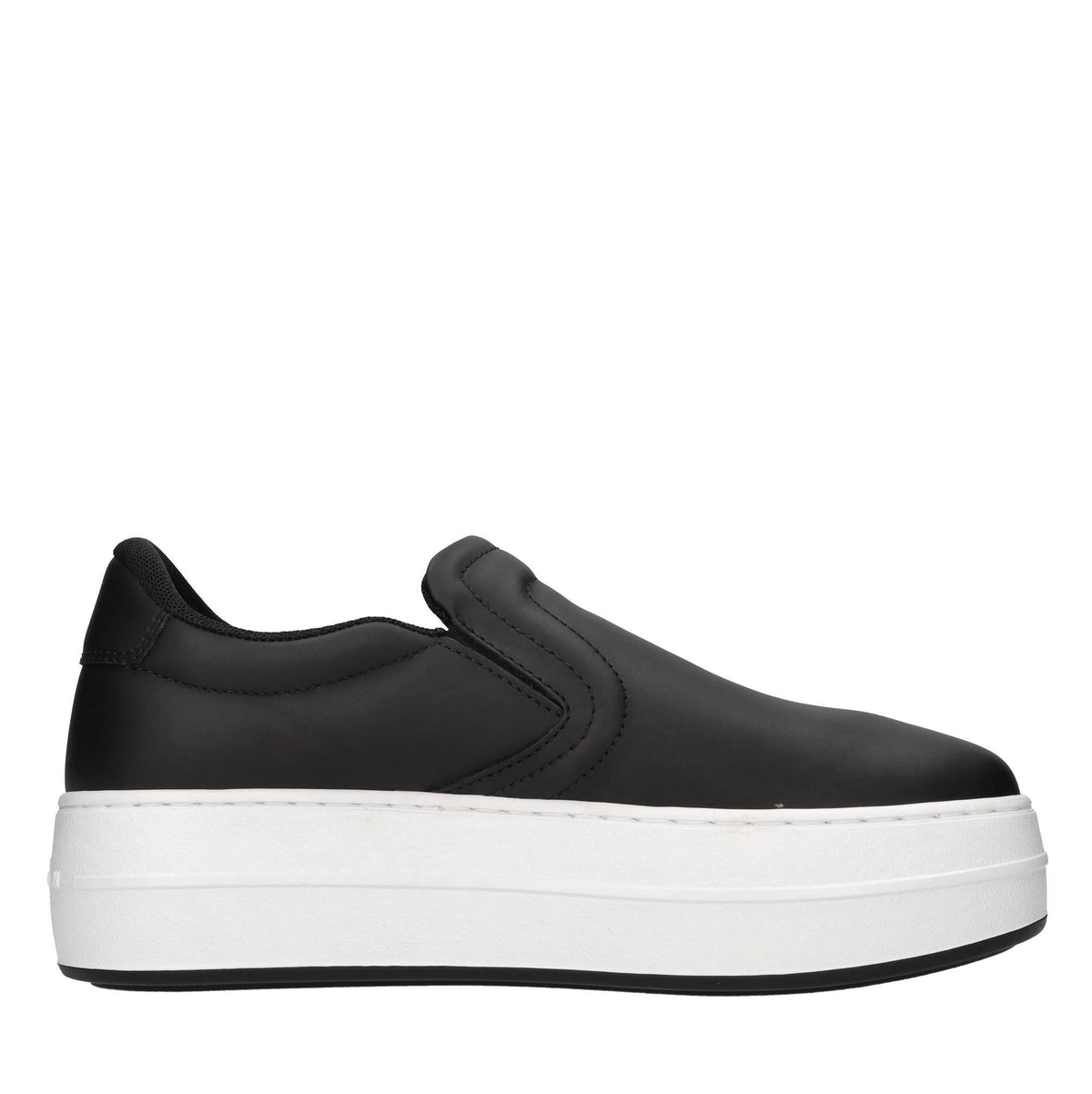 Slip on in pelle 