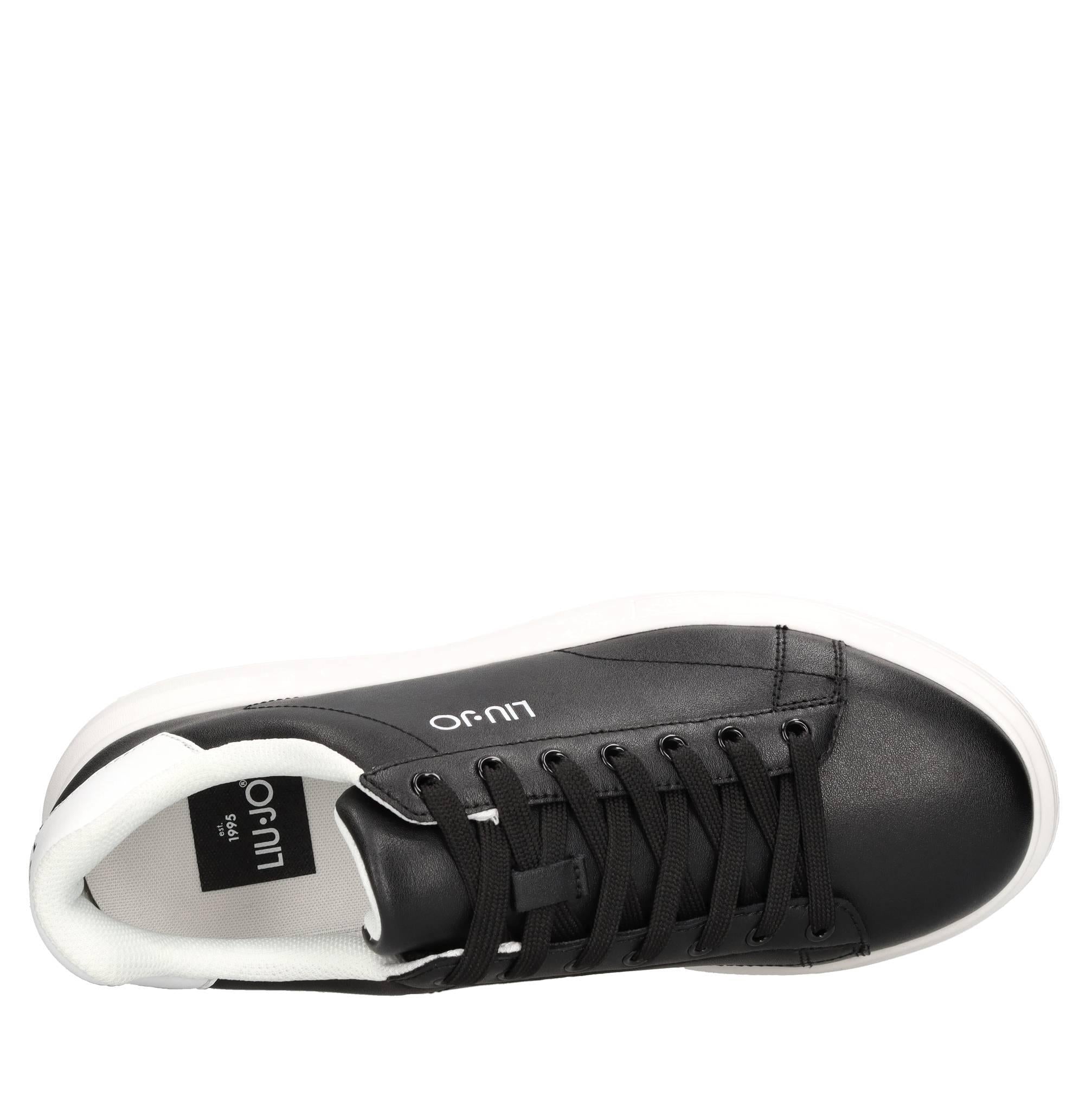 Sneakers in pelle 