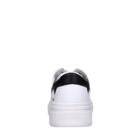 Sneakers in pelle 