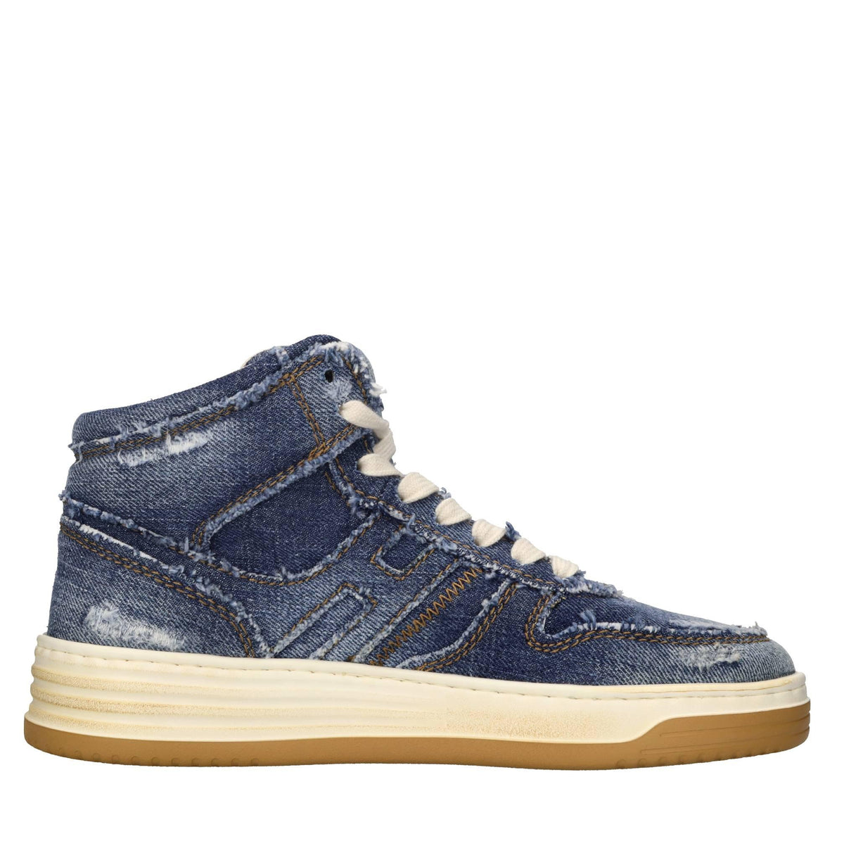 Sneakers in denim 
