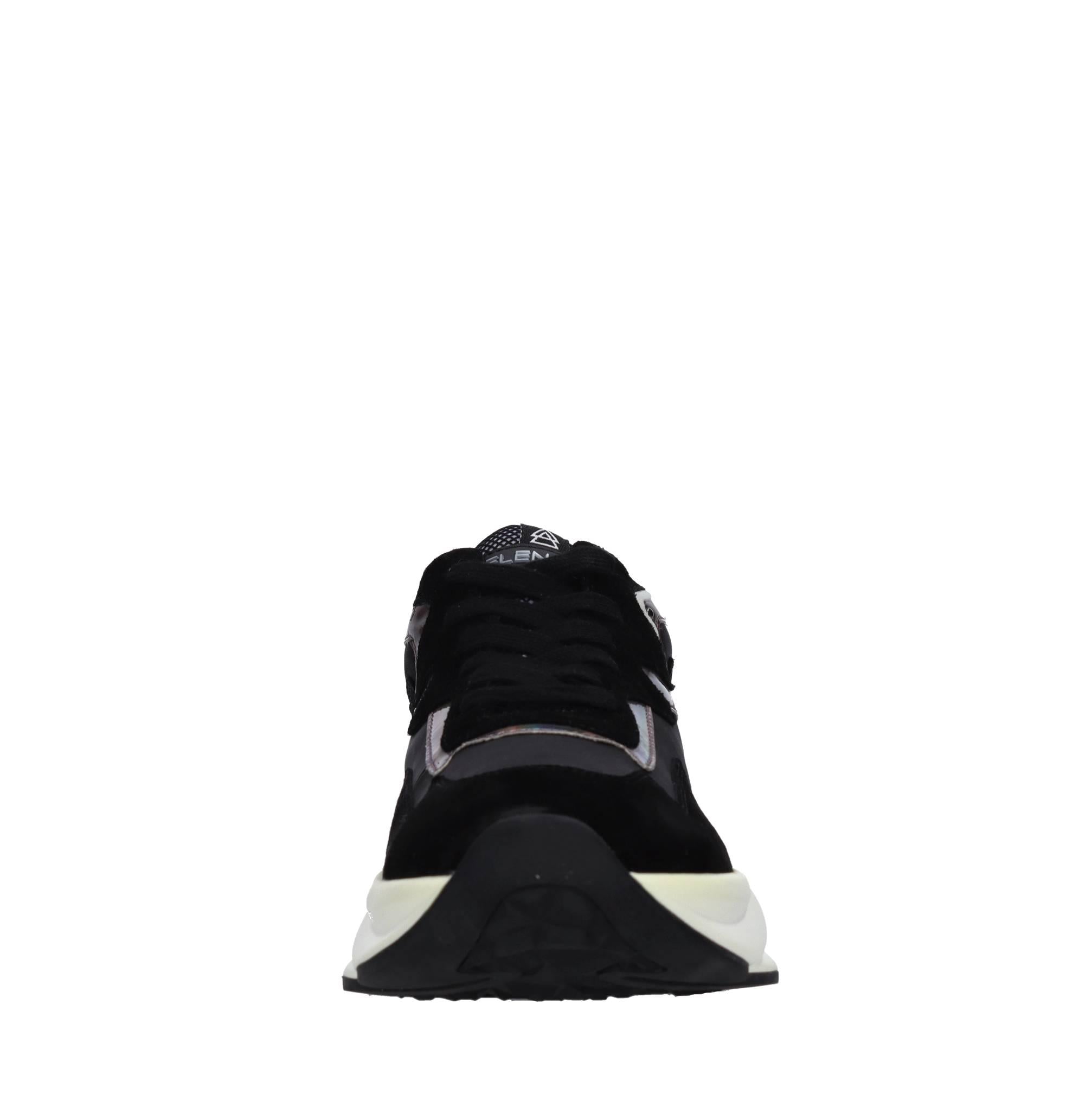 Sneakers in pelle tessuto ed ecopelle 