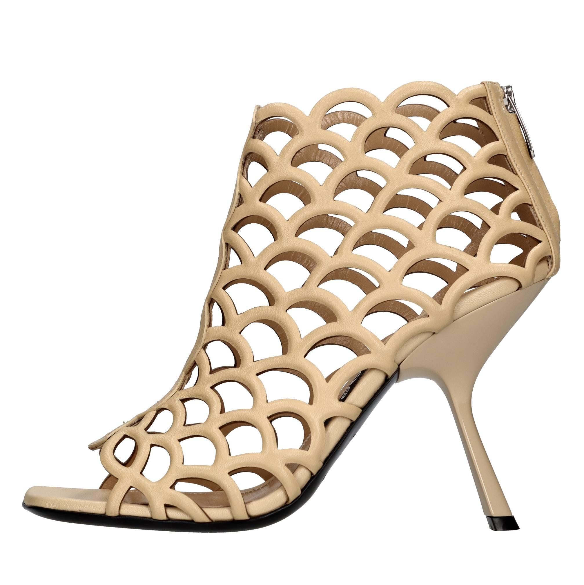 Tronchetti in pelle 