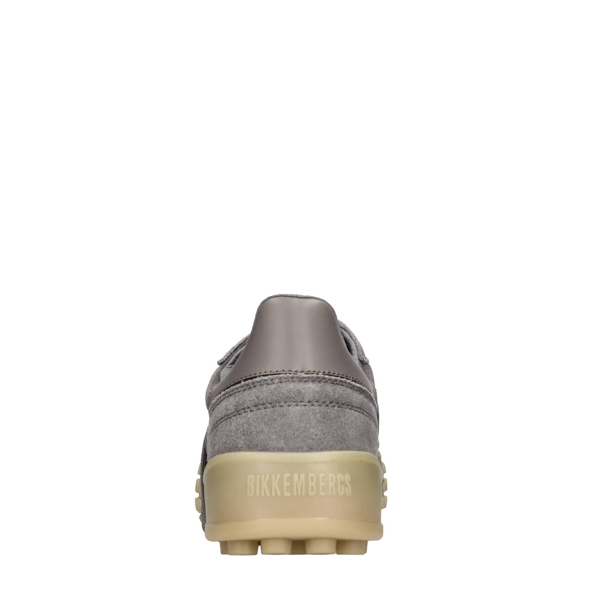 Sneakers in camoscio 