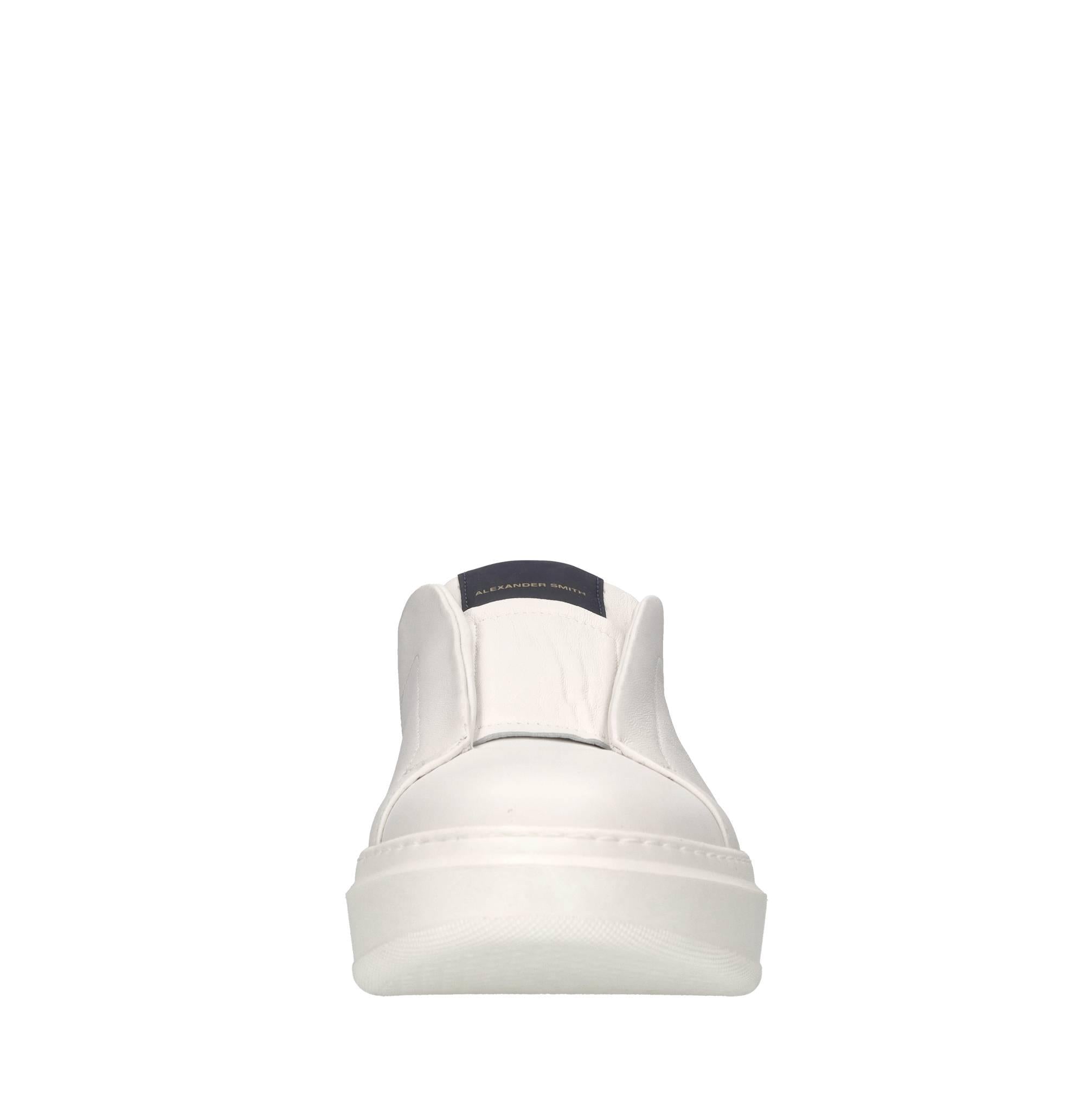 Slip-on  in pelle ed ecopelle 