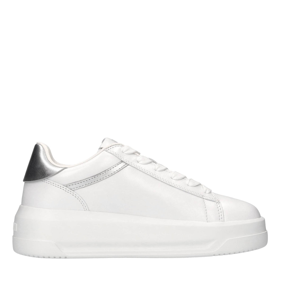 Sneakers in pelle 