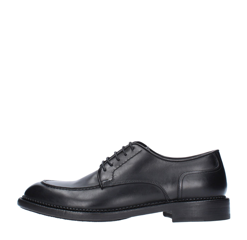 Stringate modello 16932B PANTANETTI in pelle 