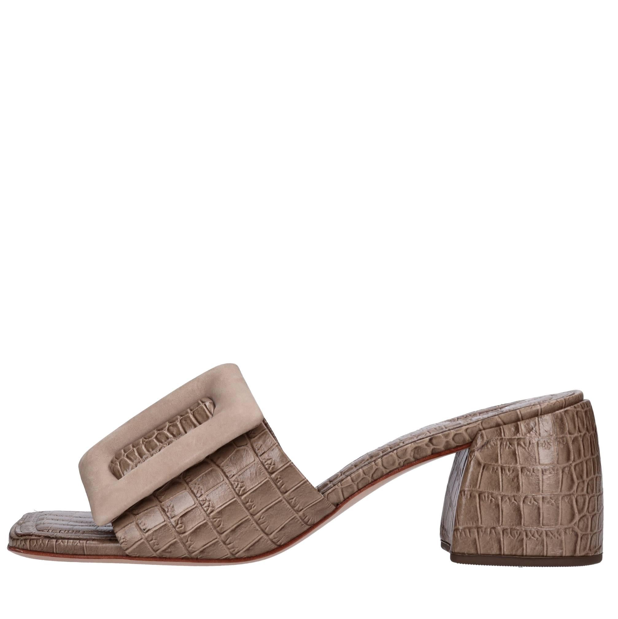Mules in pelle 