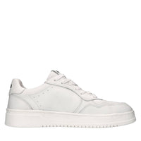 Sneakers in pelle 