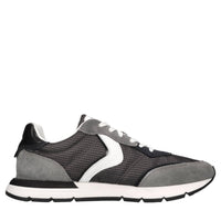 Sneakers in camoscio e tessuto 