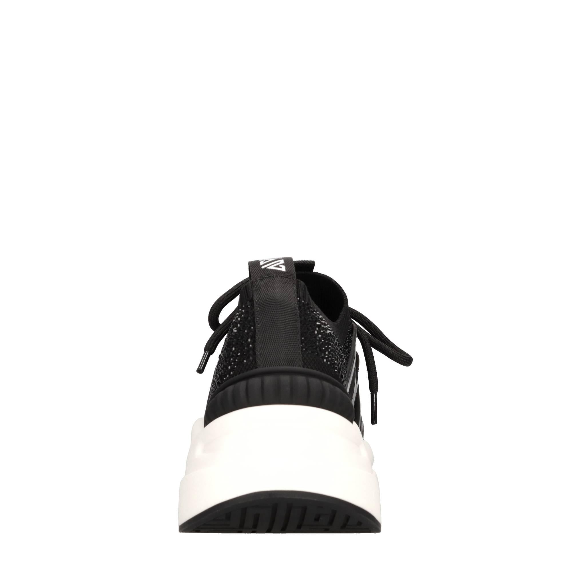 Sneakers in pelle e tessuto 