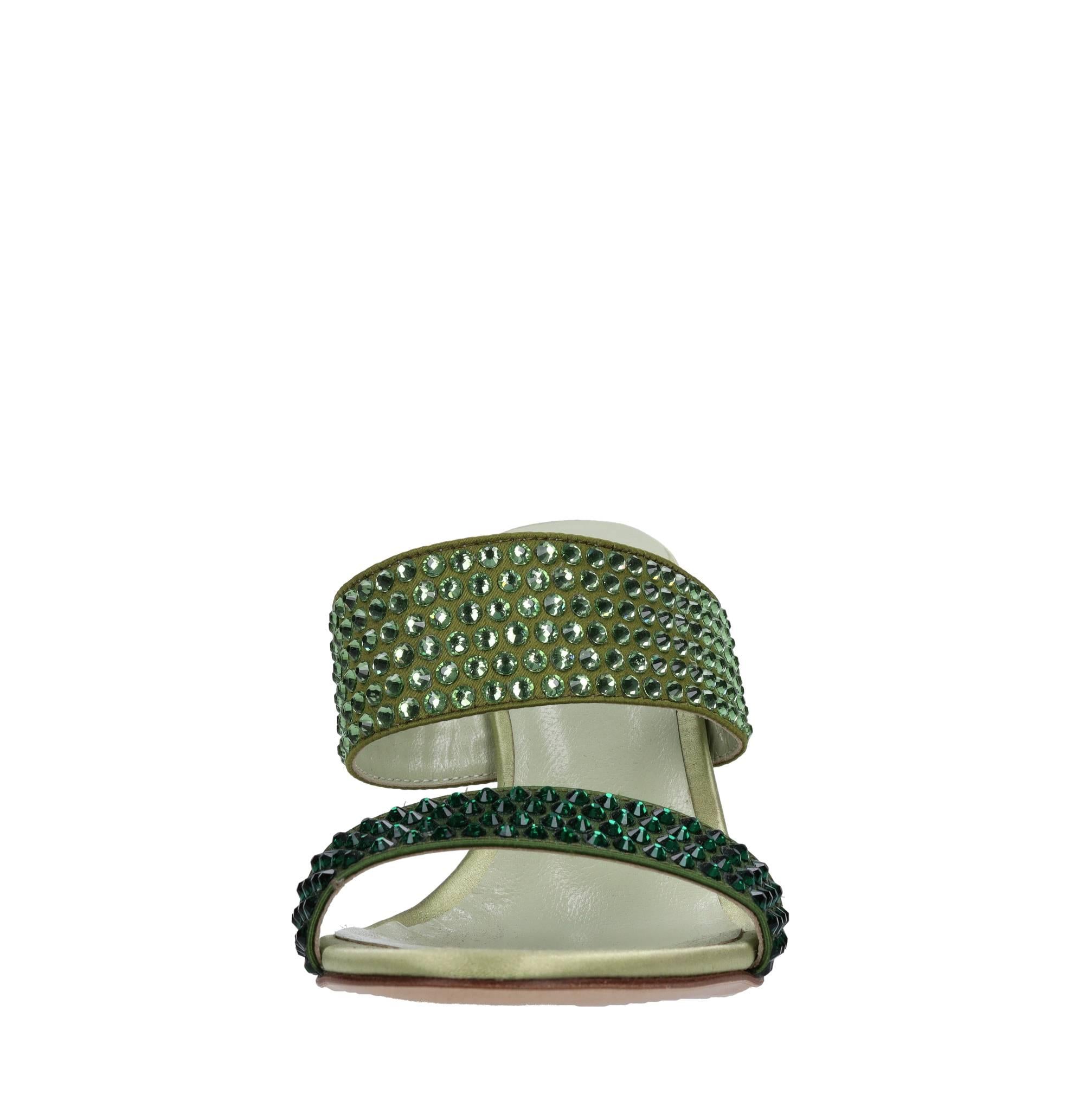 Sandali in tessuto e strass 