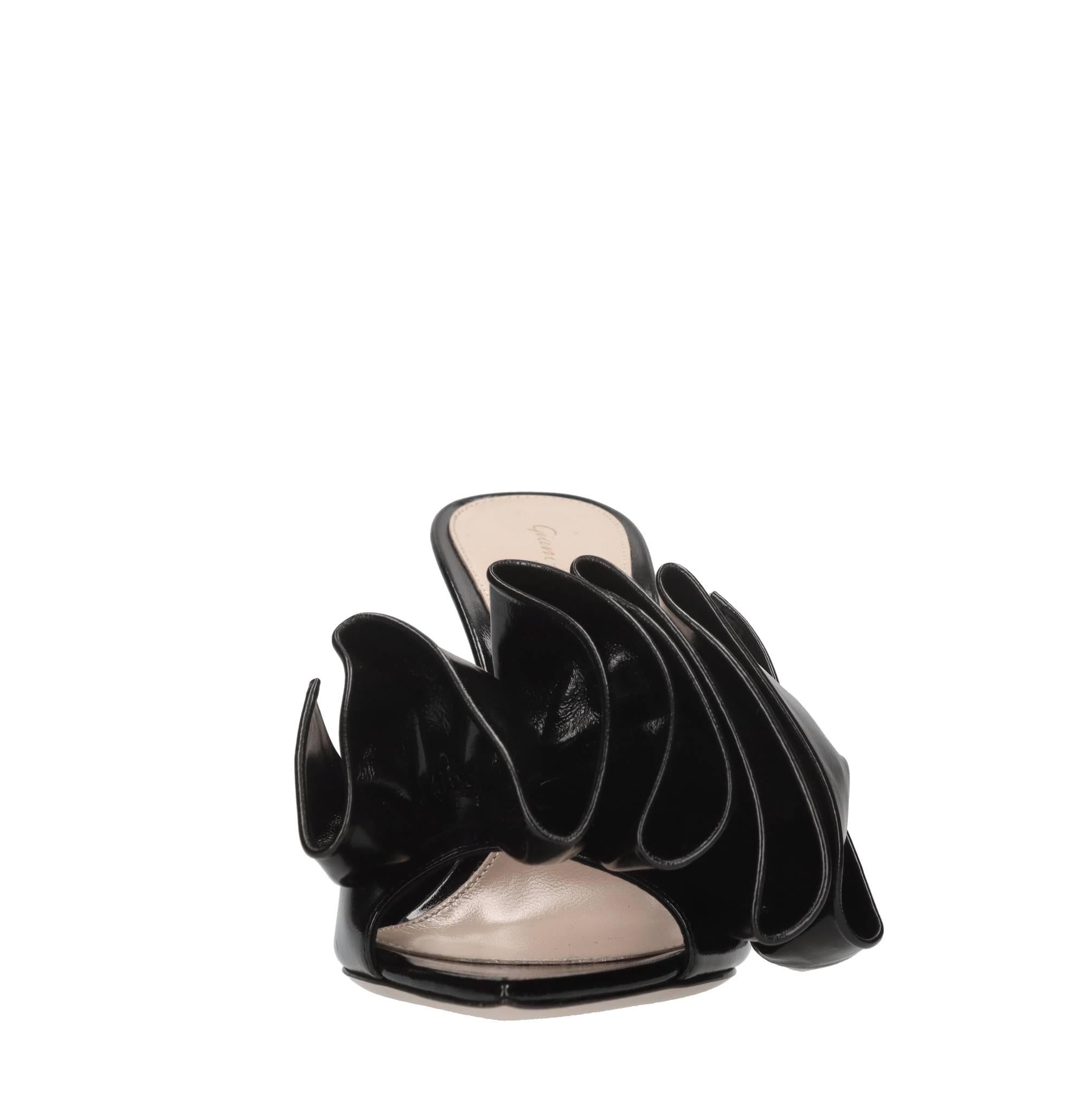 Mules in pelle 