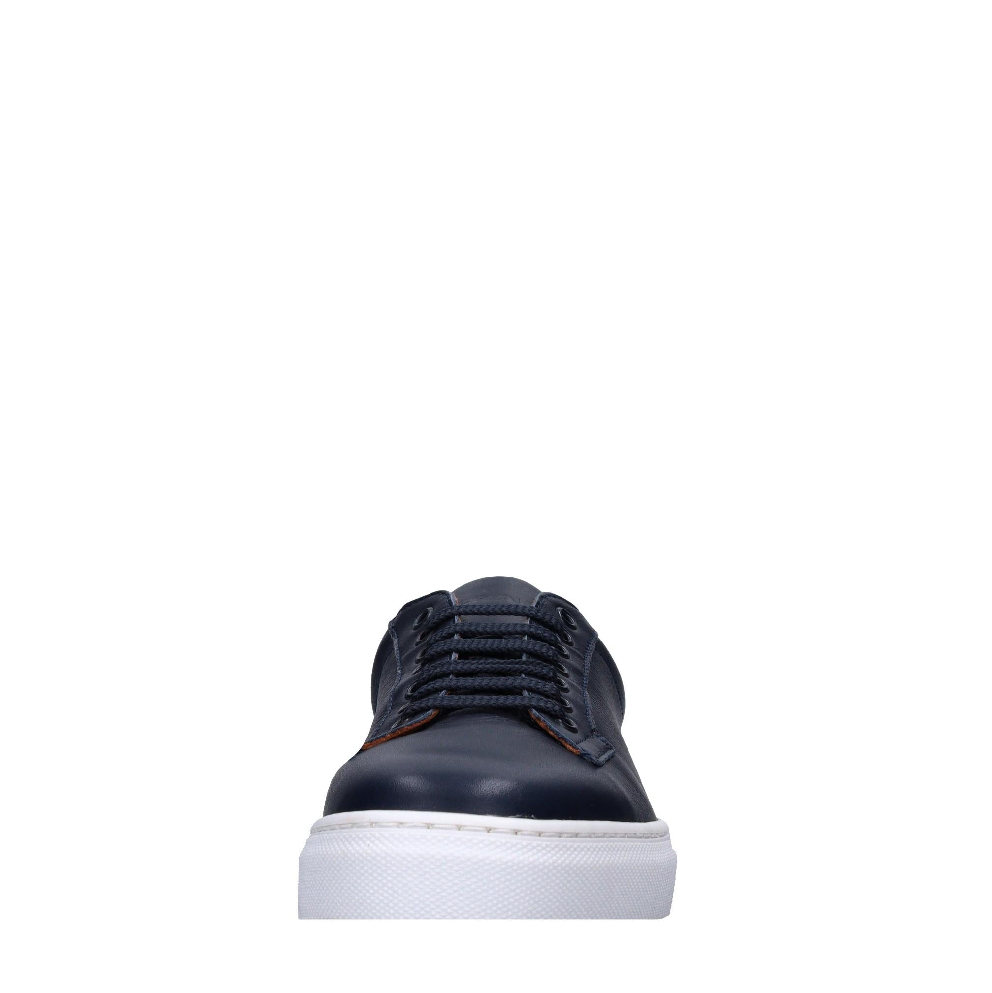 Sneakers in pelle 