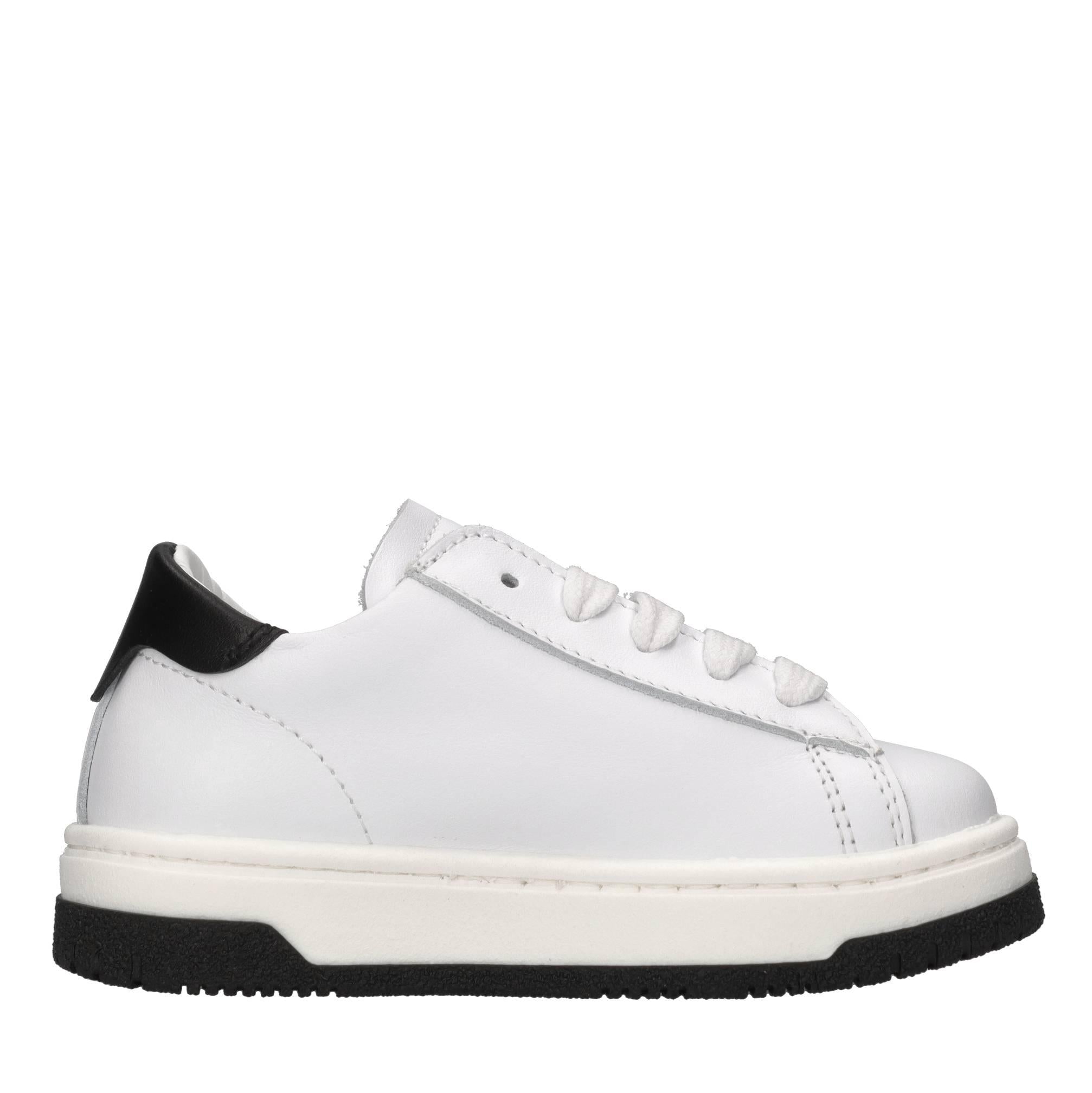 Sneakers in pelle 