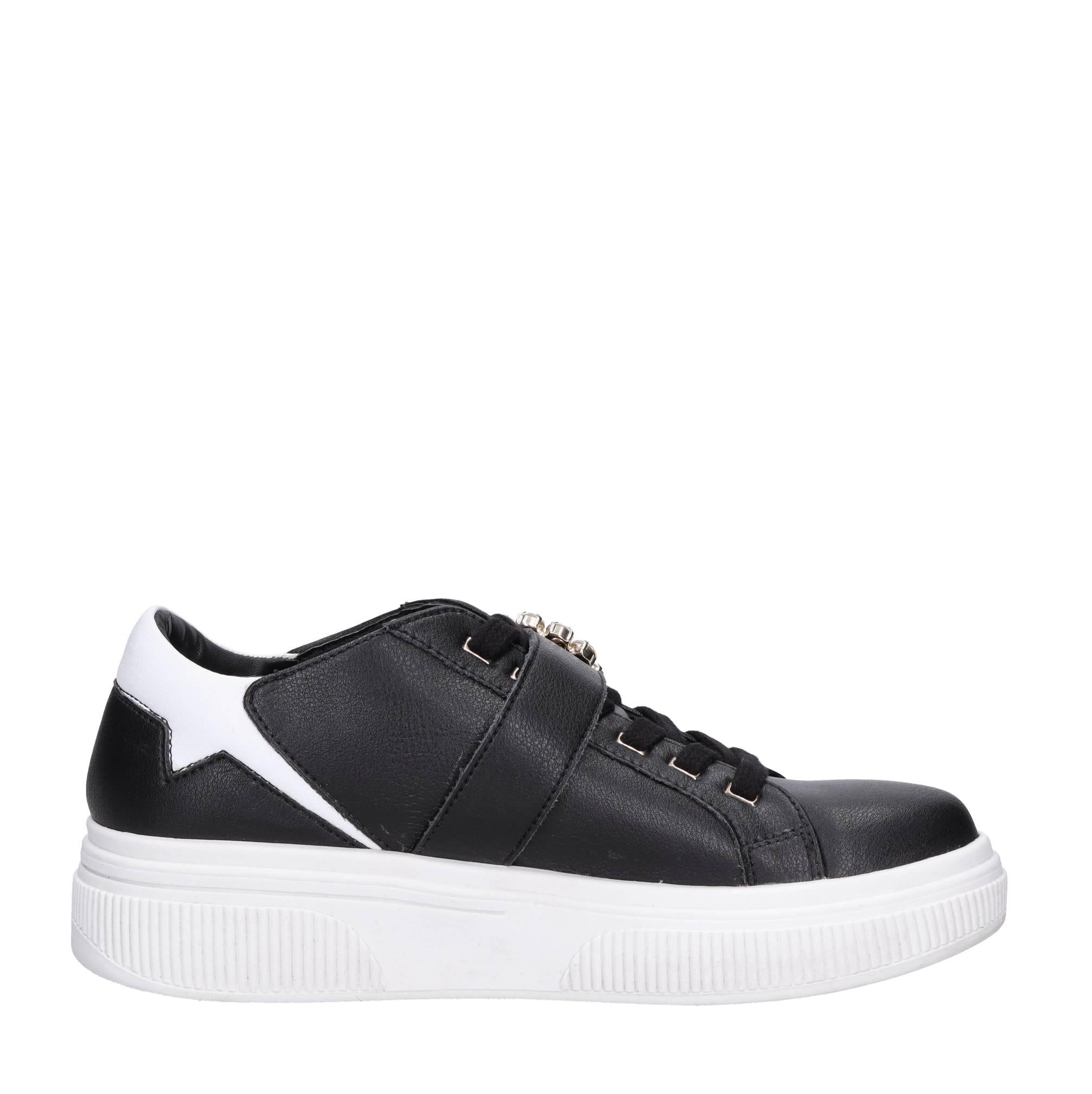 Sneakers in pelle 