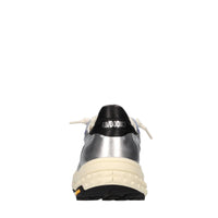 Sneakers in pelle e tessuto 