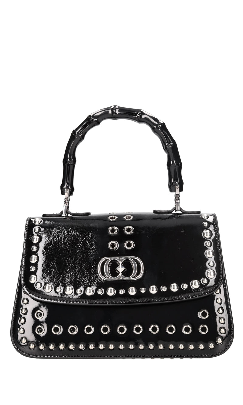 Borsa in pelle e borchie 