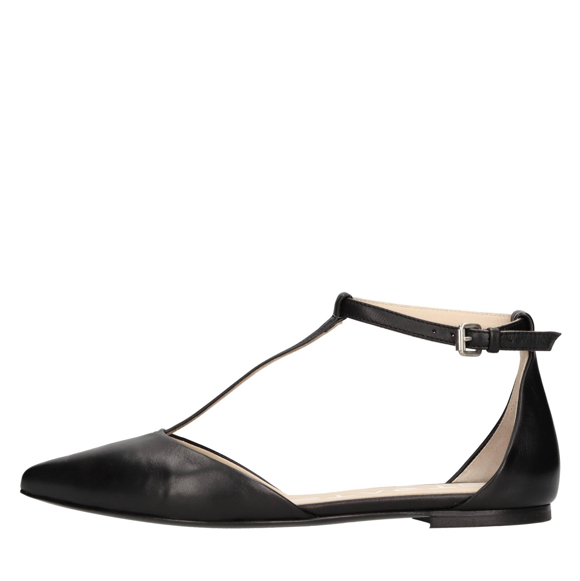 Ballerine in pelle 