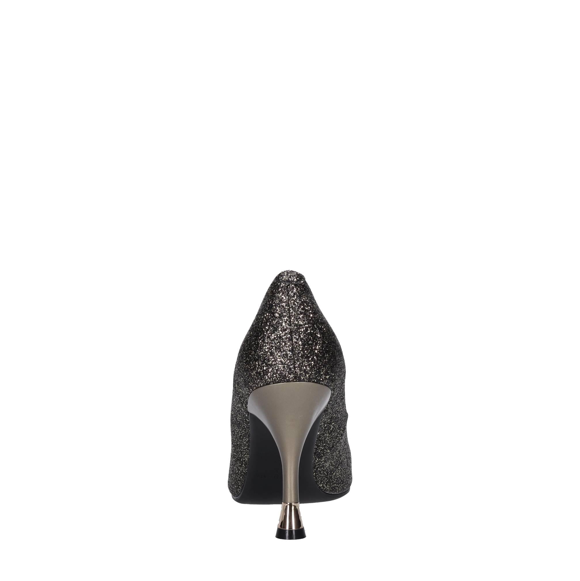 Décolleté in pelle 