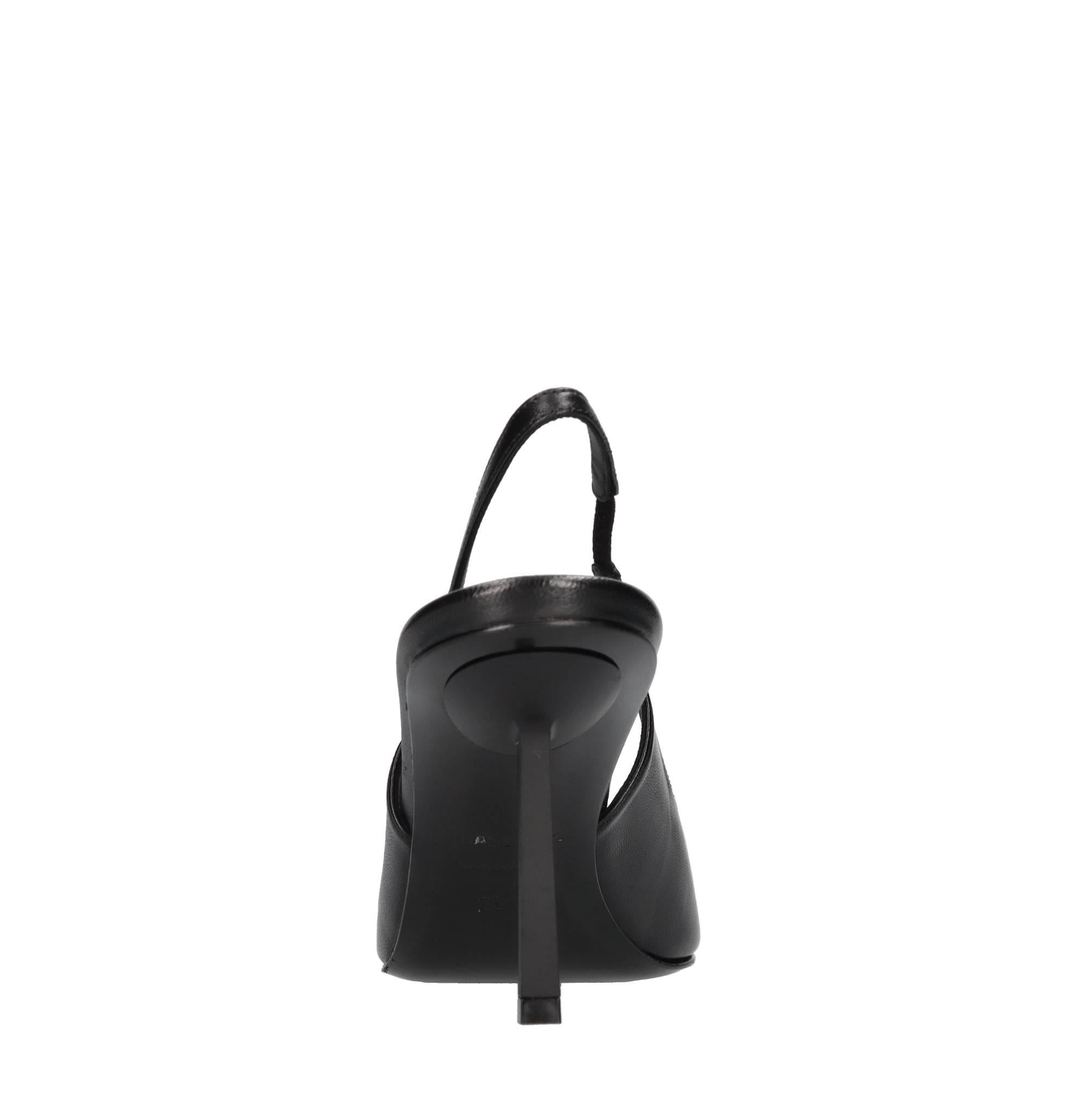 Décolleté slingback in pelle 
