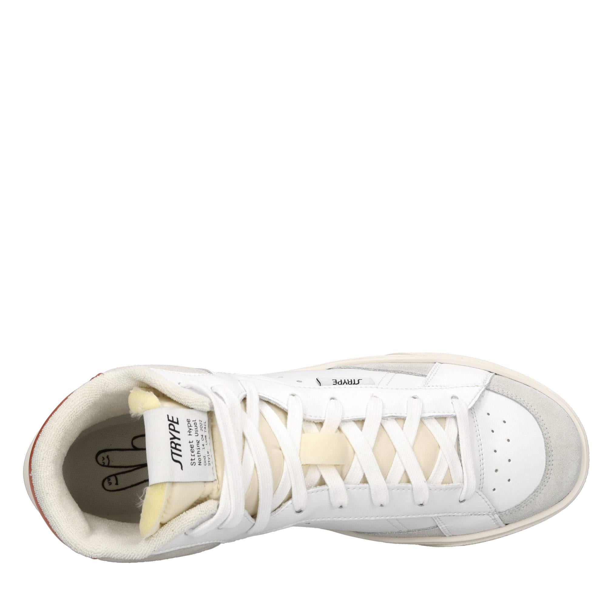 Sneakers in pelle e tessuto 