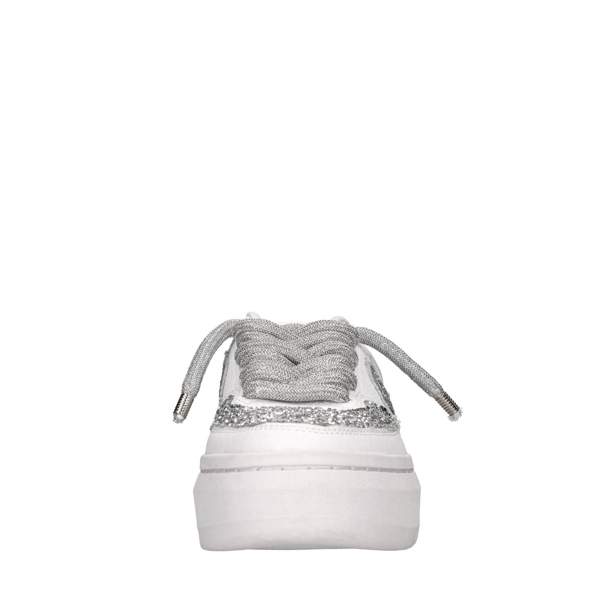 Sneakers in pelle 