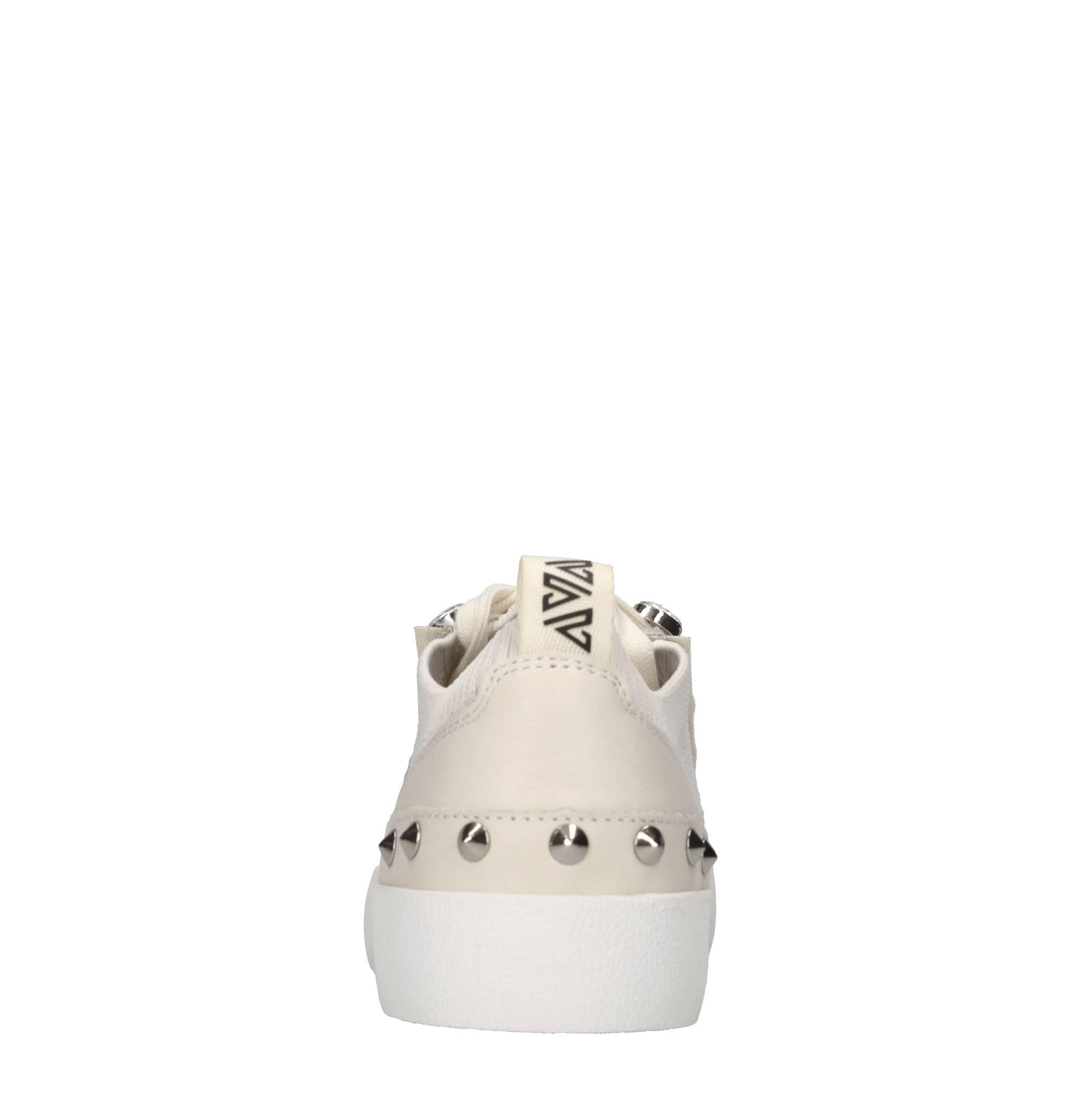 Sneakers in pelle,tessuto e strass 