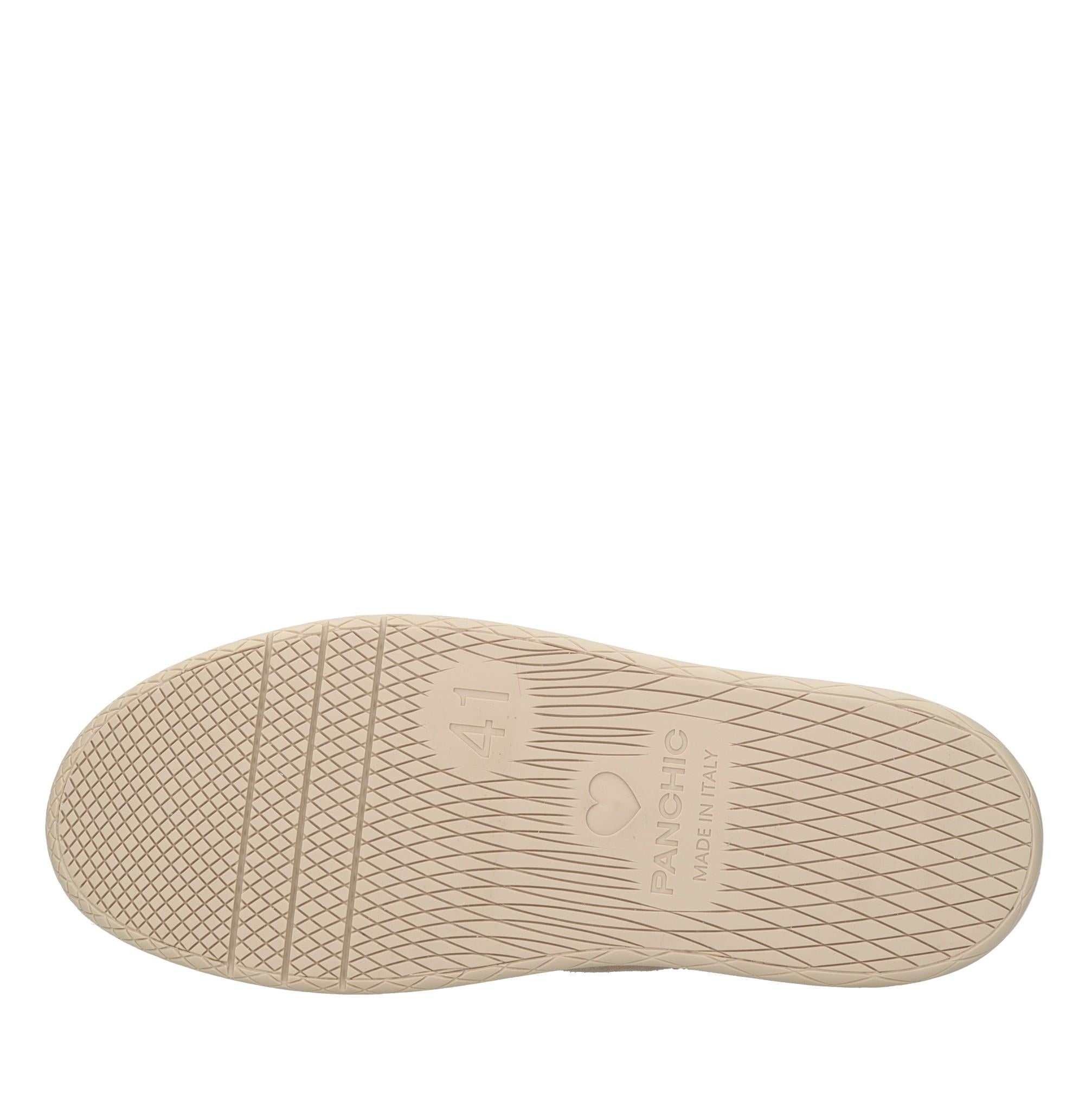 Sneakers modello P02 LOW-TOP di PANCHIC in camoscio con inserti in pelle 