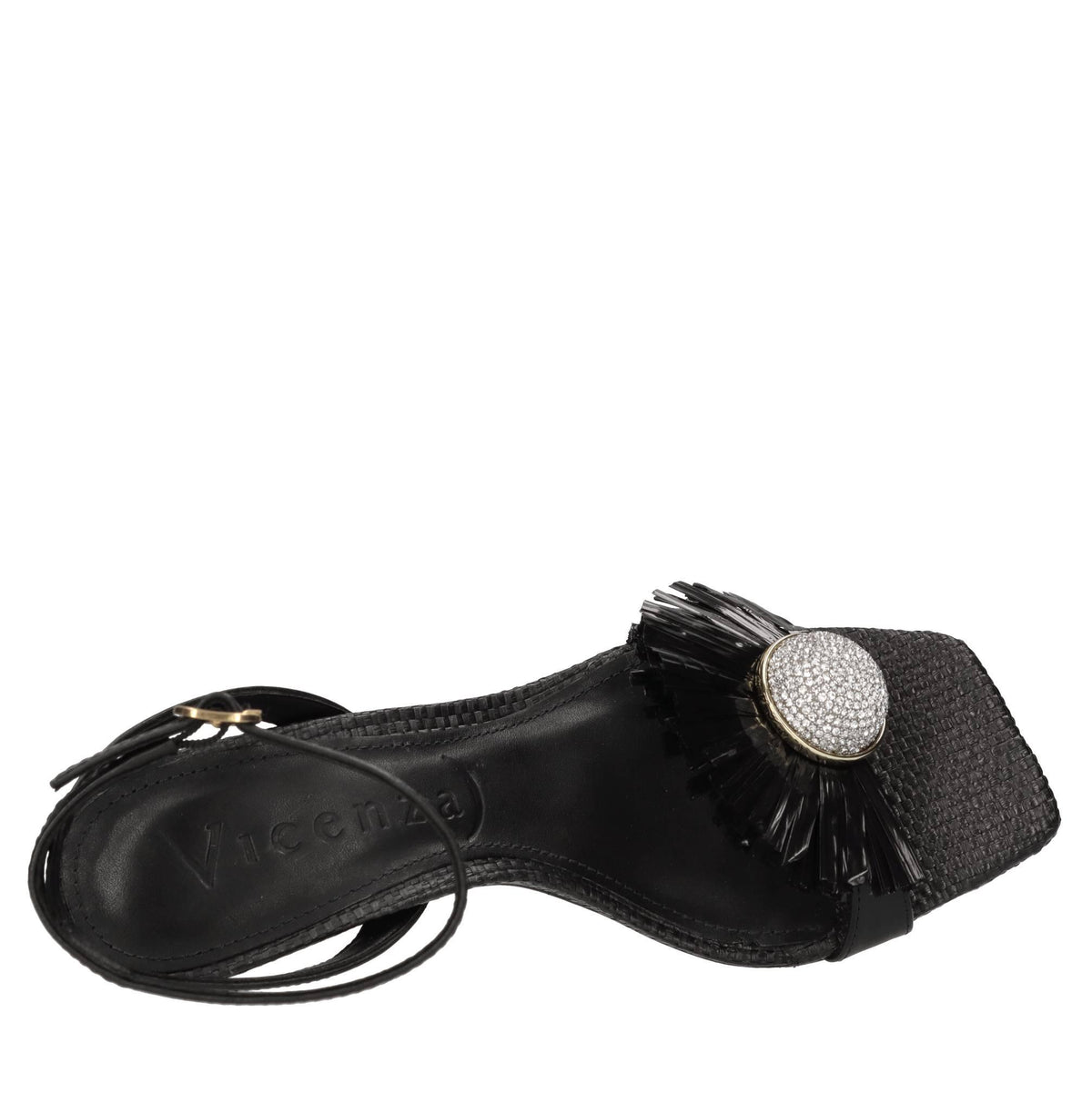 Sandali in pelle con applicazione gioiello e rafia 